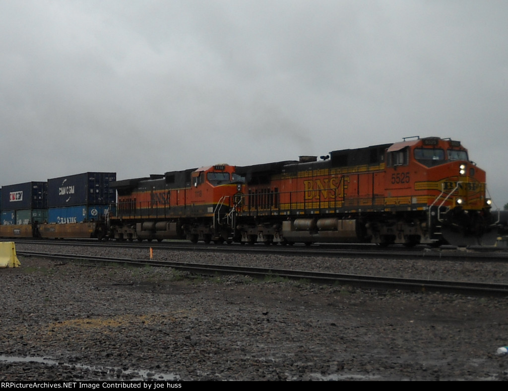 BNSF 5525 East